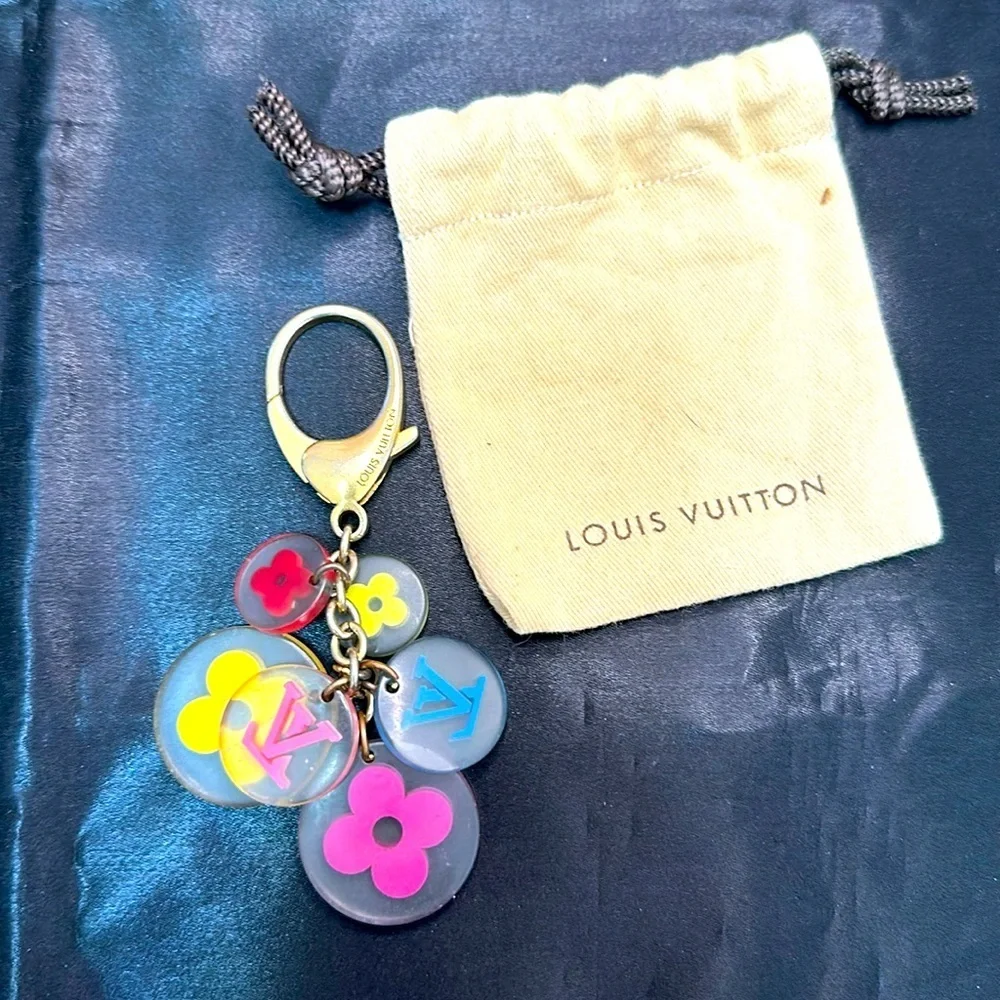 LOUIS VUITTON Candy Bag Charm & Key Holder with Dust Bag EUC - Picture 1 of 3